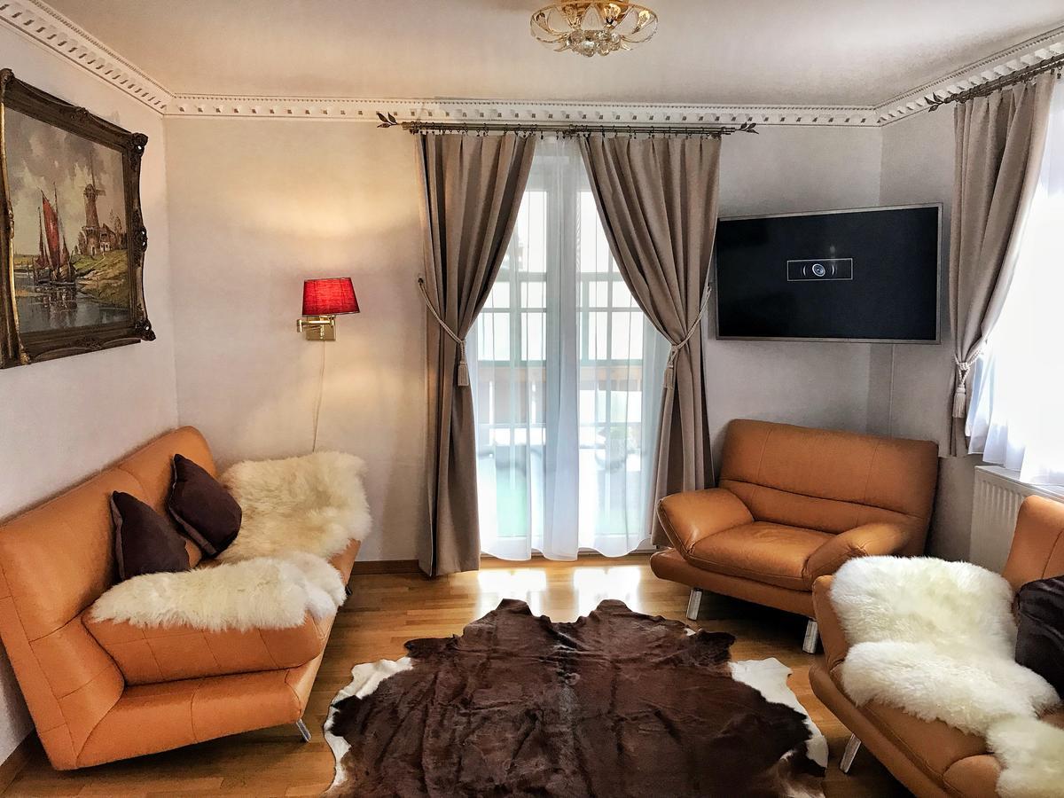 Апартаменты Golden Gapa Central Holiday House 14 Гармиш-Партенкирхен Экстерьер фото